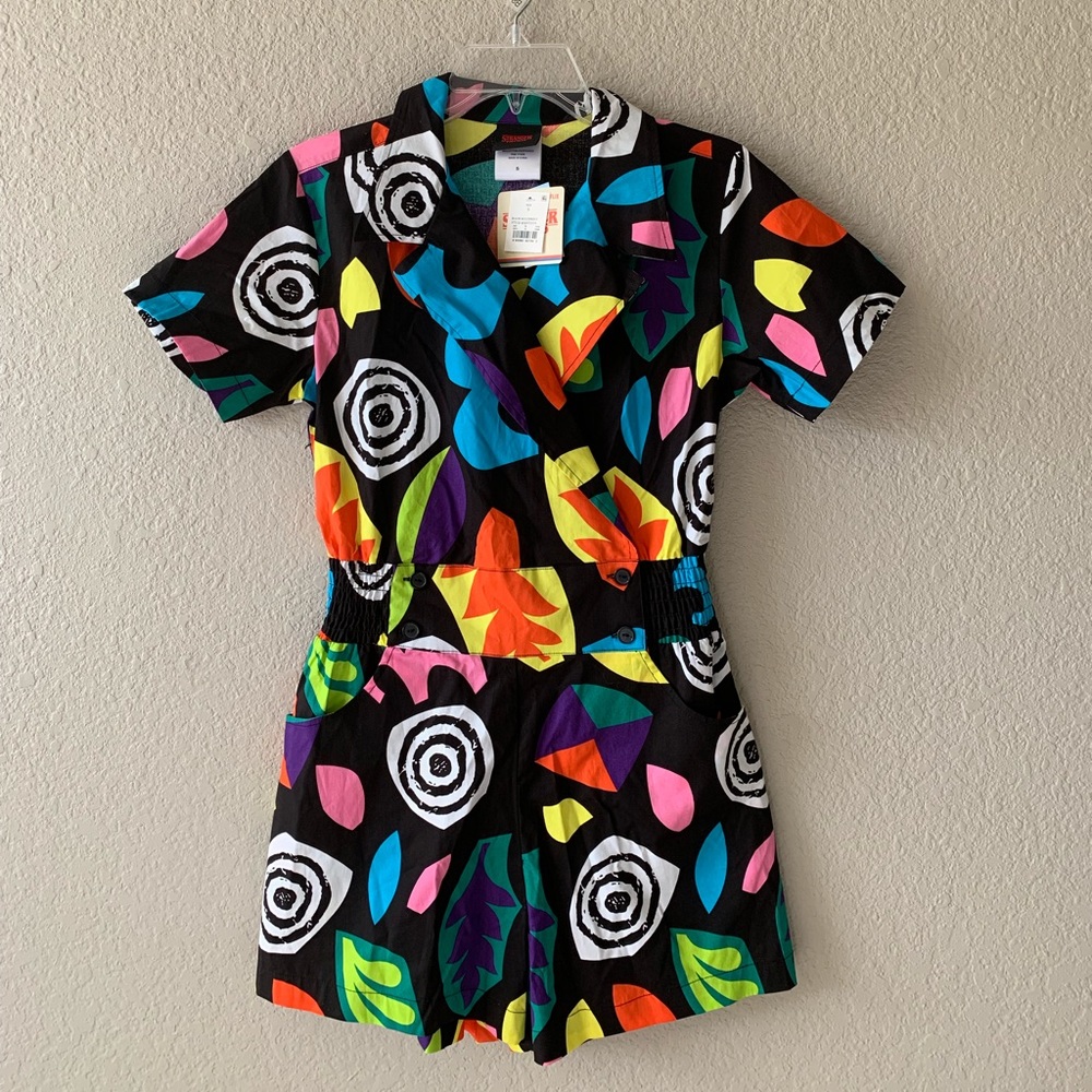 TARGET STRANGER THINGS ROMPER EL COSTUME NETFLIX S - Picture 2 of 8
